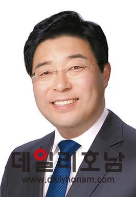 전남도의회 신민호 기획행정위원장
